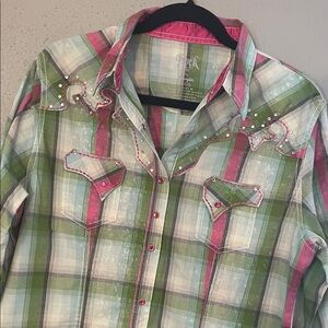 Rock 47 by Wrangler ladies Shirt with Embellishments Sz Large fitted